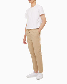 Buy 남성 슬림핏 드로코드 치노 팬츠 in color TRAVERTINE