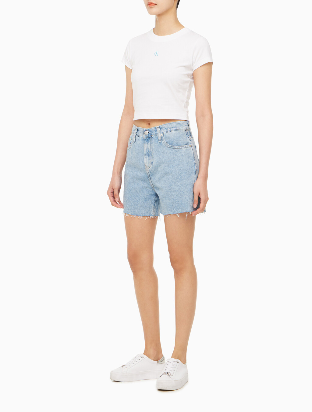Buy 여성 맘핏 데님 쇼츠 in color CHALKY BLUE