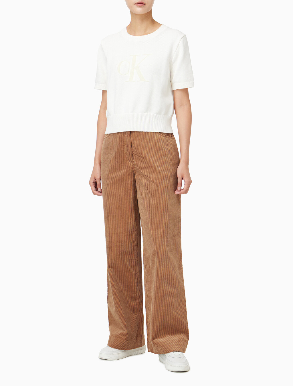 Buy 여성 코듀로이 5포켓 릴렉스드 팬츠 in color Brown