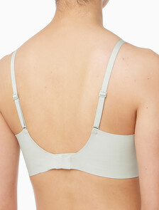 Buy 여성 인비져블 테일러드 NSE AF 푸쉬업 브라 in color MISTY SAGE