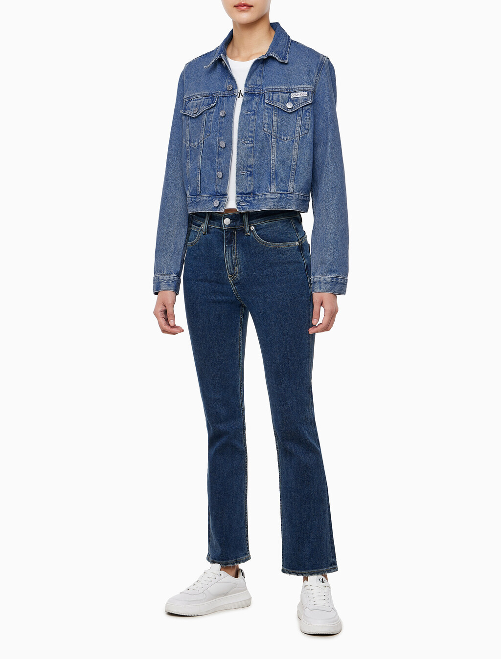 Buy 여성 90's 크롭 데님 자켓 in color MID BLUE BACK EMBRO