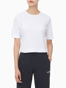 Buy 여성 박시 핏 에센셜 기능성 반팔 티셔츠 in color BRIGHT WHITE