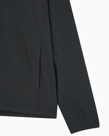 Buy 남성 레귤러핏 윈드 재킷 in color BLACK