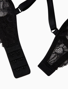 Buy 여성 CK 블랙 브라이덜 언라인드 발코넷 in color BLACK