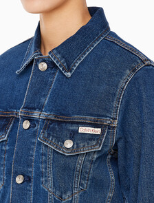 Buy 여성 컴포트 스트레치 클래식 트러커 in color DARK BLUE