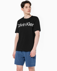 Buy 남성 볼드 리플렉티브 로고 레귤러 핏 기능성 티셔츠 in color BLACK