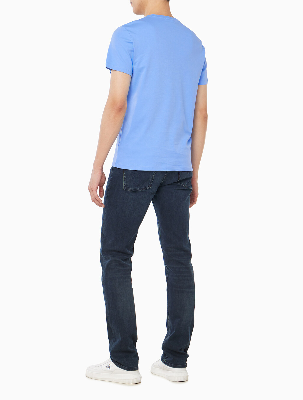 Buy 슬림핏 캘빈클라인 로고 티 in color Deep Indigo Blue
