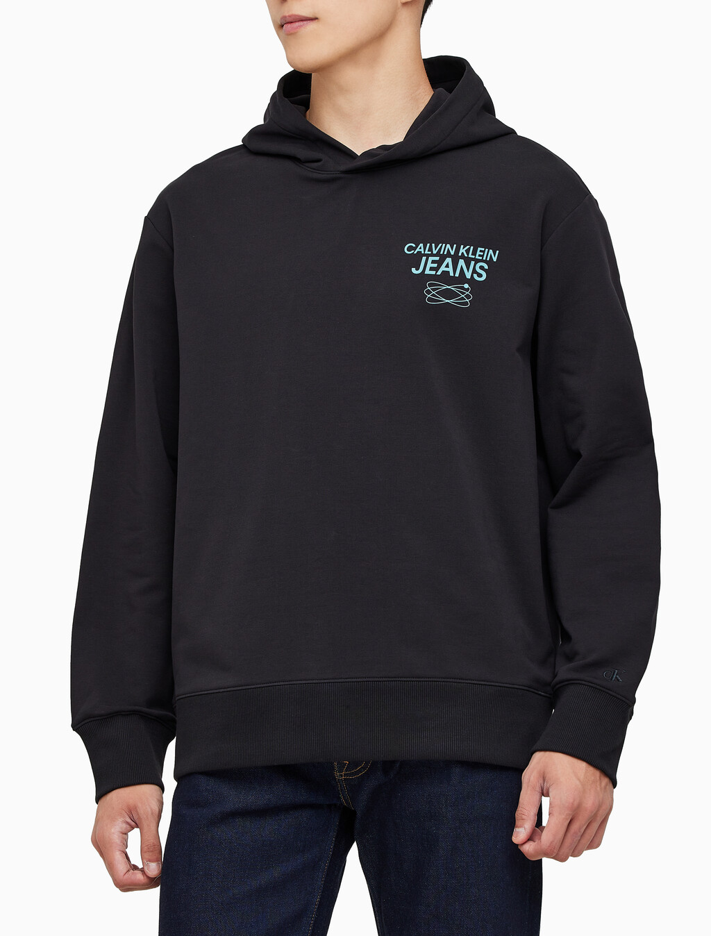 Buy 남성 퓨처 갤럭시 로고 후디 in color CK BLACK
