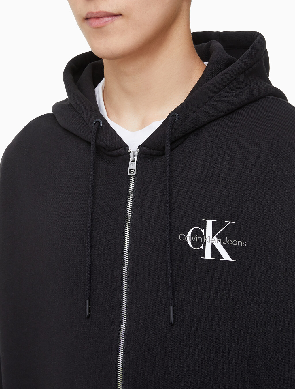Buy 남녀공용 릴렉스핏 모노그램 집업 후디 in color CK BLACK