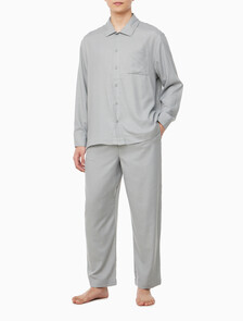 Buy 남성 울트라 소프트 플란넬 롱 슬리브 버튼 다운 in color GREY HEATHER