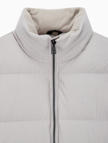 Buy 남성 레귤러핏 스탠드 카라 숏 다운 푸퍼 재킷 in color GREY