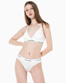 Buy 여성 모던 코튼 티팬티 in color WHITE