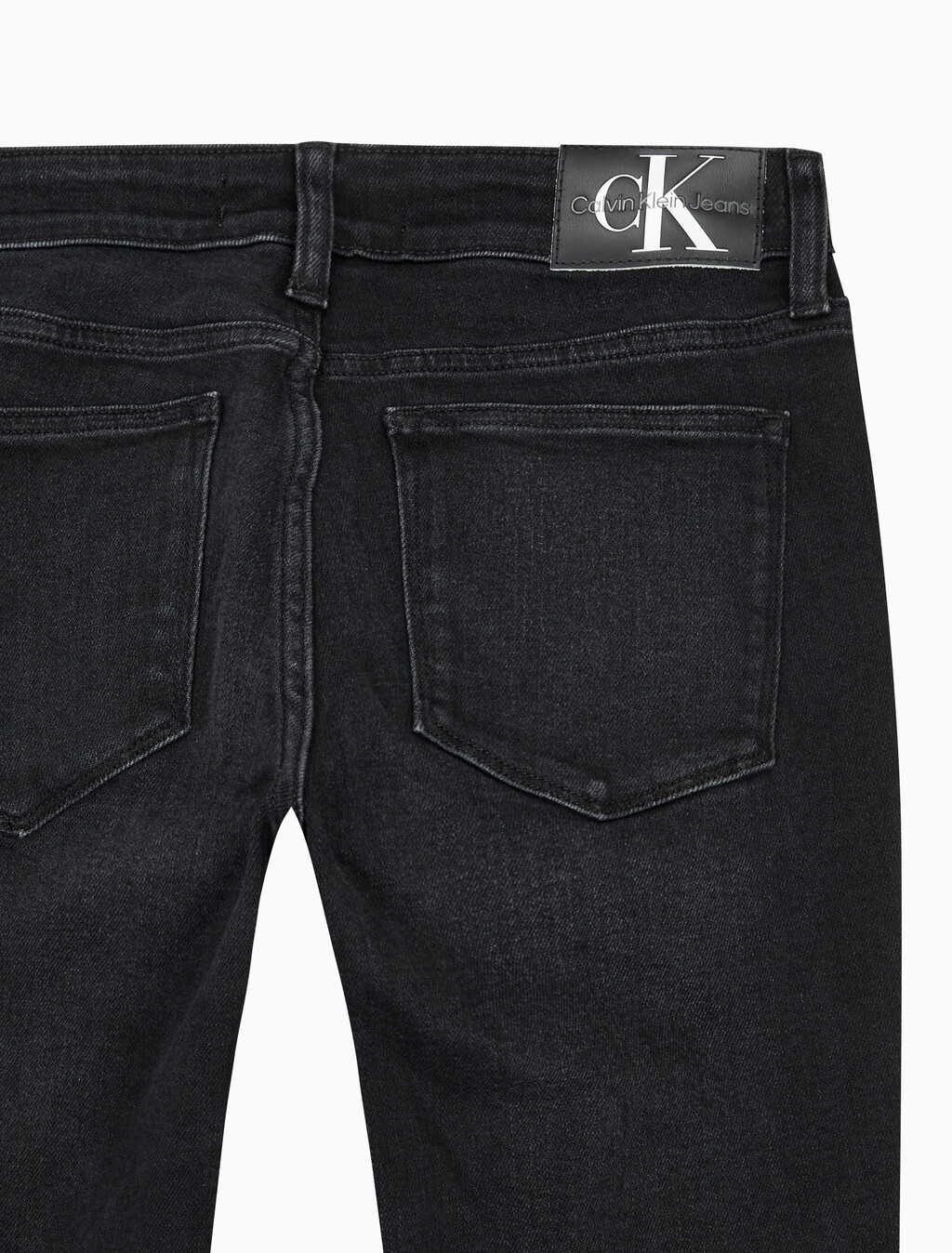 Buy 여성 바디핏 5포켓 앵클 블랙 데님 in color WASHED BLACK LOGO LACE