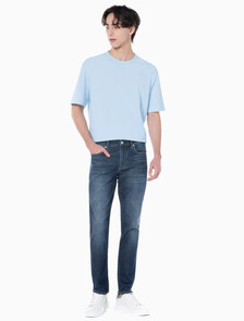 Buy 남성 바디 테이퍼핏 다크블루 37.5 기능성 데님 in color BLUE BLACK HANGER LOOP