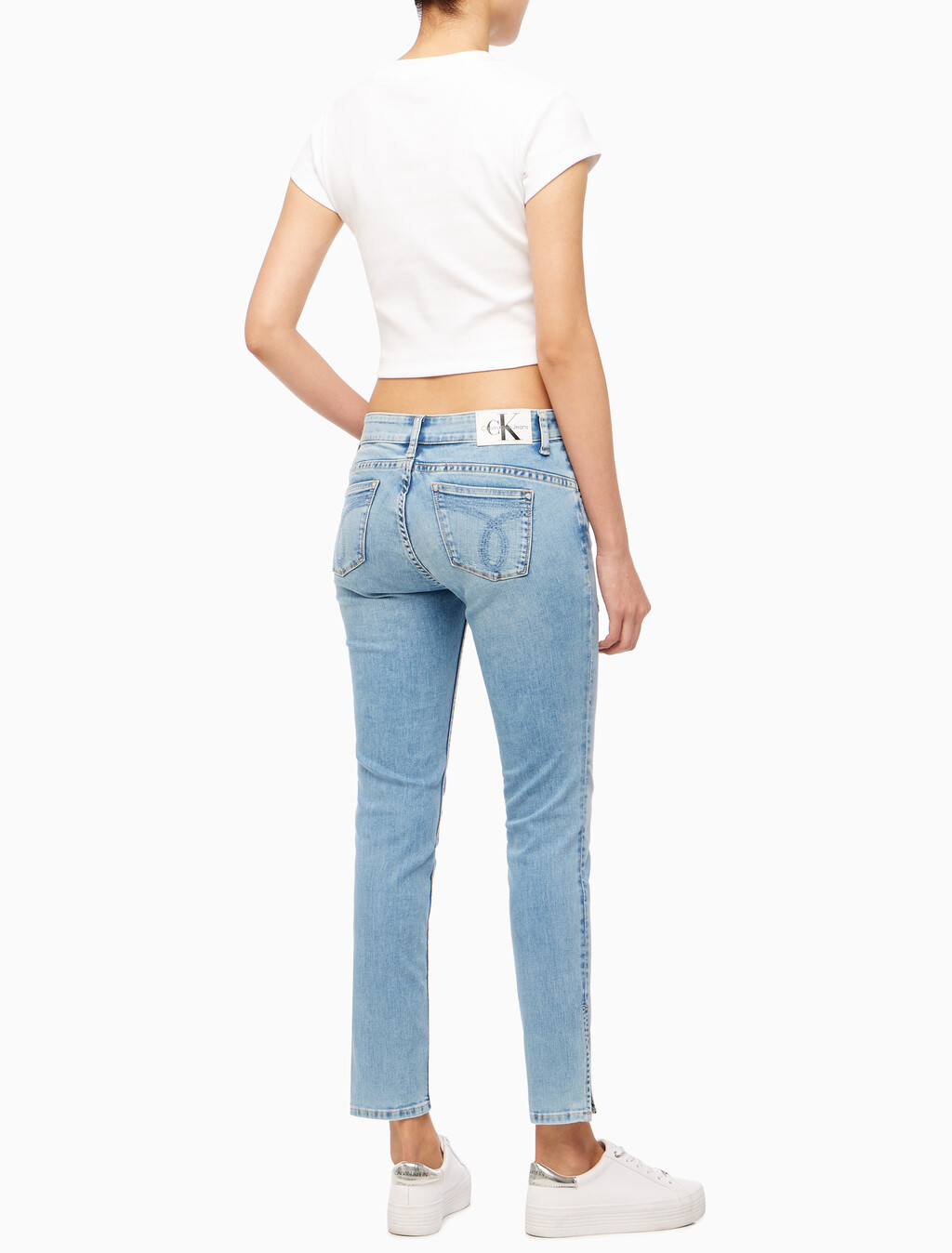 Buy 여성 바디핏 라이트블루 37.5 기능성 데님 in color CHALKY BLUE