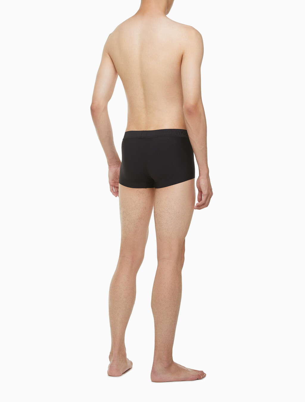 Buy 남성 CK 블랙 마이크로 로우 라이즈 드로즈 in color BLACK