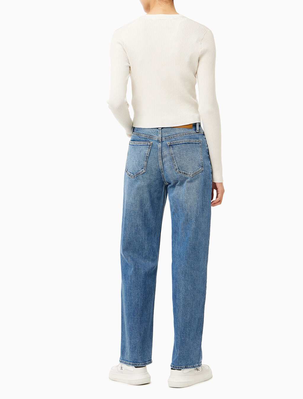 Buy 여성 하이라이즈 루즈핏 미드블루 데님 in color MID BLUE BACK EMBRO