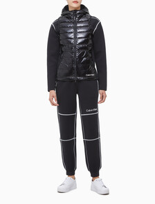 Buy 여성 슬림핏 다운 베스트 in color BLACK