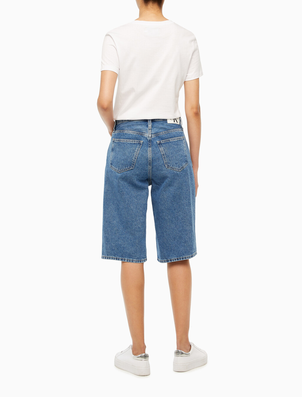 Buy 여성 롱 버뮤다 맘핏 쇼츠 in color MID BLUE BACK EMBRO