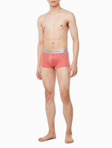 Buy 남성 브러시드 마이크로 져지 로우 라이즈 트렁크 in color ANTIQUE PINK