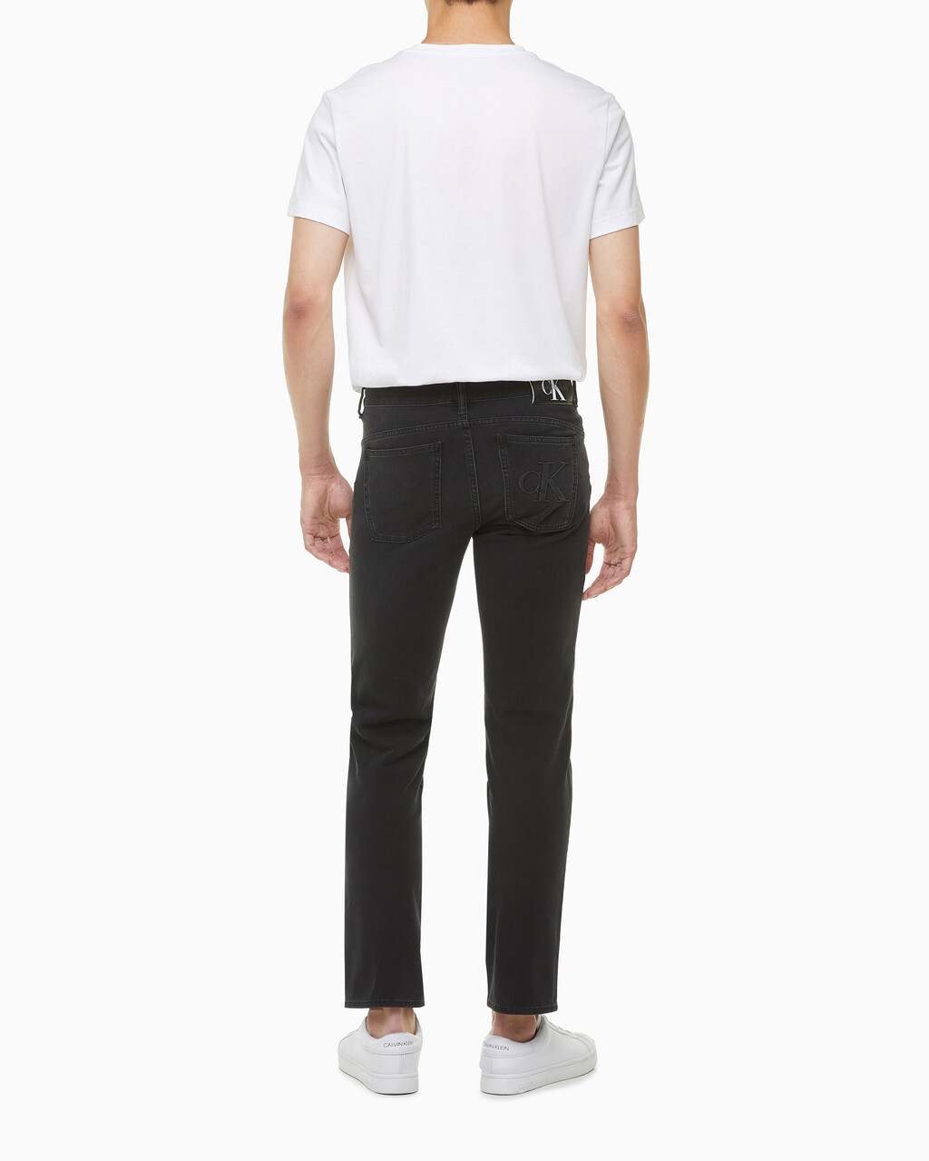 Buy 남성 바디핏 스트레치 블랙 데님 in color WASHED BLACK LOGO LACE