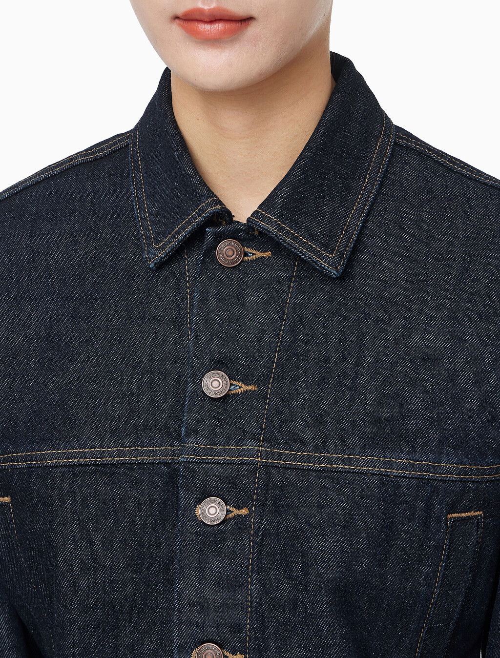 Buy 여성 린스 데님 자켓 in color TENCEL RINSE BLUE
