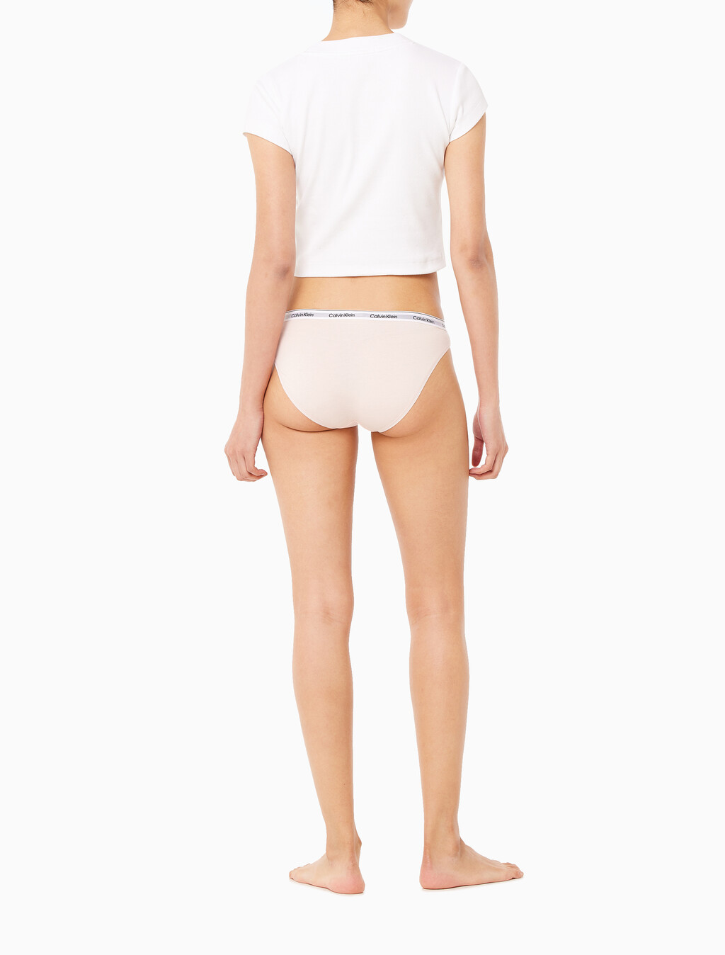 Buy 여성 모던로고 로우라이즈 비키니 in color NYMPHS THIGH