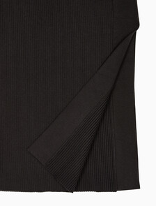 Buy 여성 우븐 라벨 스웨터 스커트 in color CK BLACK