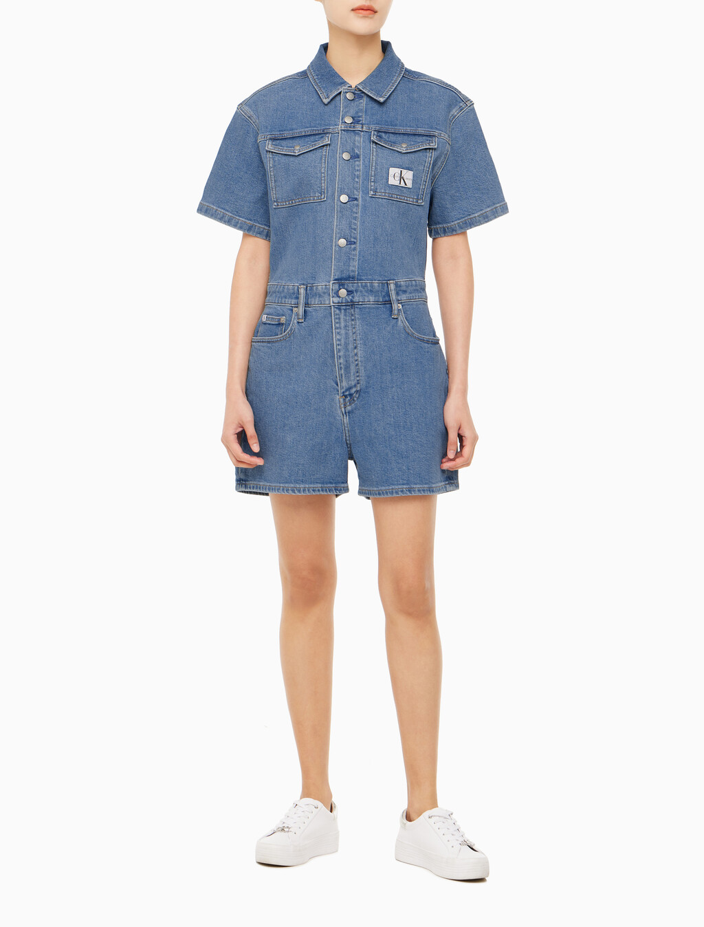 Buy 여성 미드블루 데님 숏 오버롤 in color MID BLUE BACK EMBRO