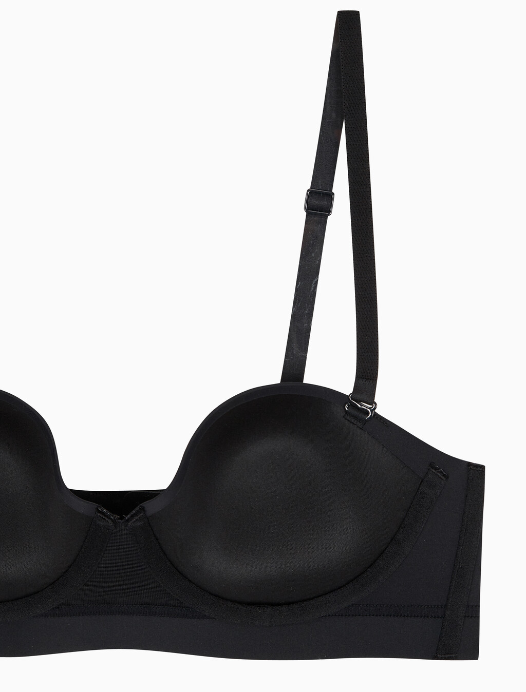 Buy 여성 인비져블 AF 스트랩리스 푸쉬업 in color BLACK