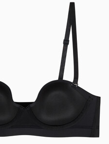 Buy 여성 인비져블 AF 스트랩리스 푸쉬업 in color BLACK