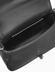 Buy 여성 미니멀 모노그램 체인 플랩 미니 숄더백 in color BLACK