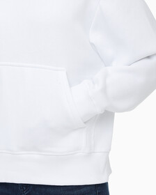 Buy 여성 릴렉스핏 CK 스몰 로고 기모 후디 in color BRILLIANT WHITE