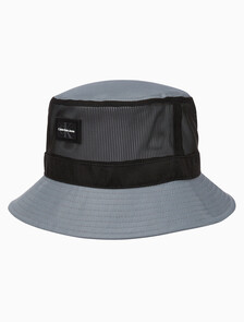 Buy 남성 CKJ 스포츠 에센셜 버킷햇 in color OVERCAST GREY