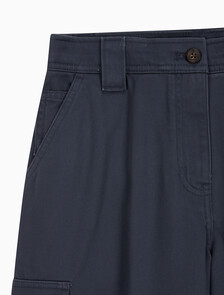 Buy 여성 유틸리티 캔버스 카고 팬츠 in color NAVY