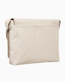 Buy 남성 CKJ 스포츠 에센셜 메신저백 in color BEIGE