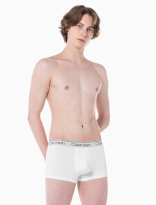 Buy 남성 마이크로 메쉬 쿨링 로우라이즈 드로즈 in color WHITE