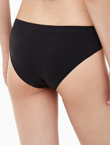 Buy 여성 퓨전 플랙스 하이라이즈 비키니 팬티 in color BLACK