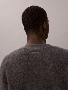 Buy 남성 브러시드 알파카 스웨터 가디건 in color Dark Blue