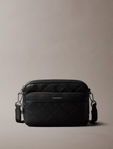 Buy 남성 엠블럼 AOP 디보스 카메라 백 in color BLACK