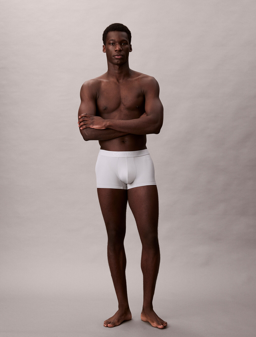 Buy 남성 CK 블랙 마이크로파이버 트렁크 in color HARBOR MIST