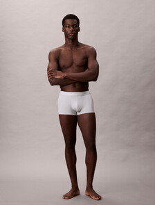 Buy 남성 CK 블랙 마이크로파이버 트렁크 in color HARBOR MIST