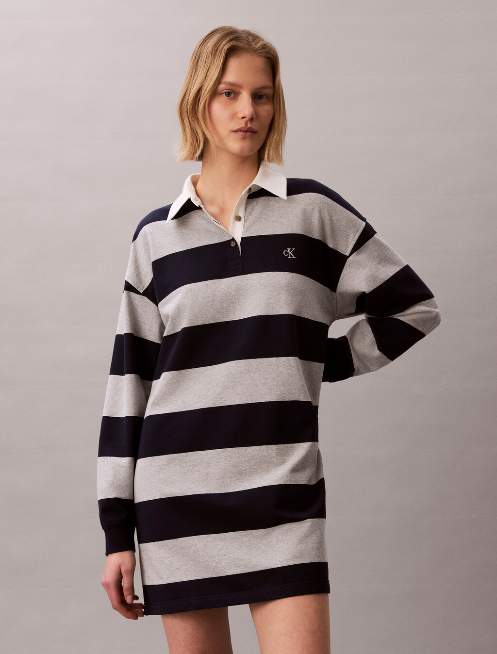 Buy 여성 바시티 스트라이프 미니 폴로 드레스 in color BARITONE BLUE