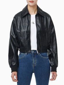 Buy 여성 크롭 크링클 레더 폭스 레더 자켓 in color BLACK