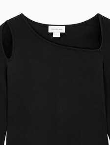 Buy 여성 컷 아웃 탑 in color CK BLACK