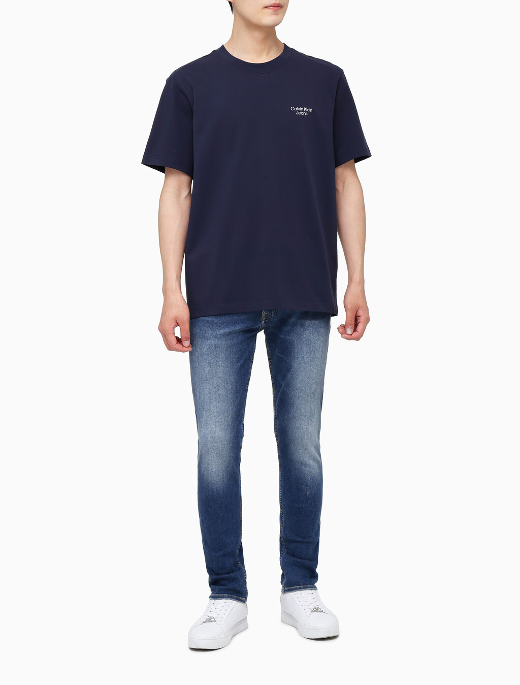 Buy 남성 1978 백 커브드 로고 반팔 티셔츠 in color NIGHT SKY