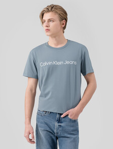 Buy 남성 레귤러핏 인스티튜셔널 로고 스트레치 반팔 티셔츠  in color OVERCAST GREY
