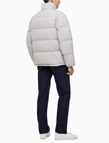 Buy 남성 레귤러핏 스탠드 카라 숏 다운 푸퍼 재킷 in color GREY