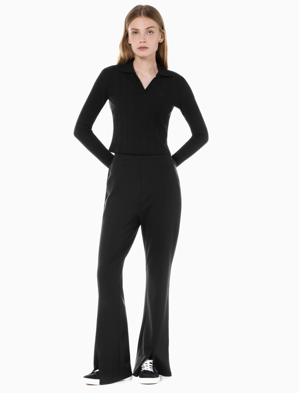 Buy 여성 밀라노 테이퍼드 플레어팬츠 in color CK BLACK