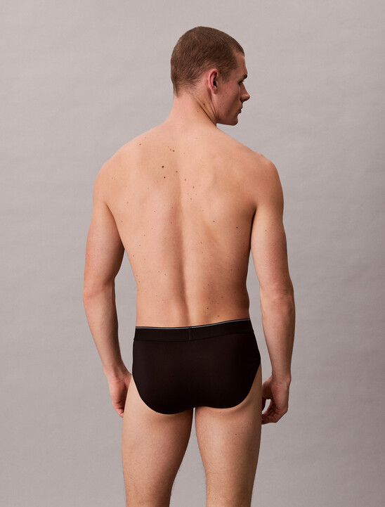 남성 CK 그래픽 마이크로 힙브리프